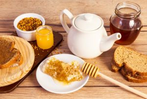 چرا از عسل در صبحانه استفاده می کنیم؟